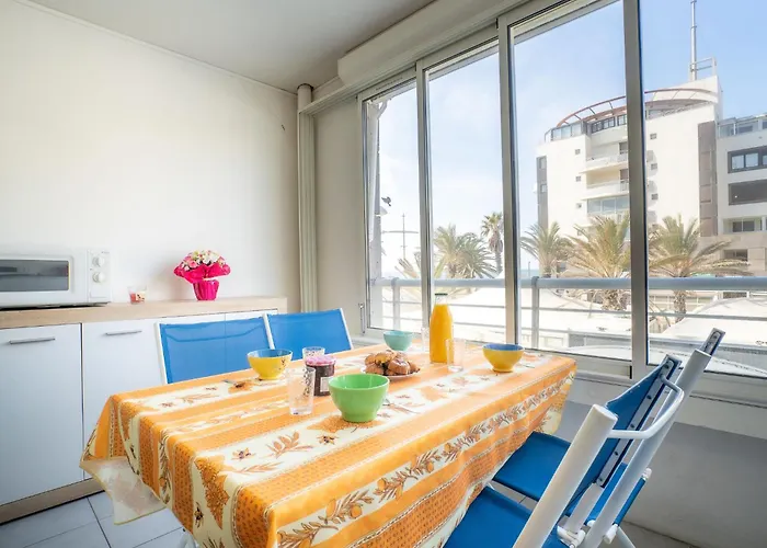 Le Sunset-cap Sud-1 By Interhome Apartmán